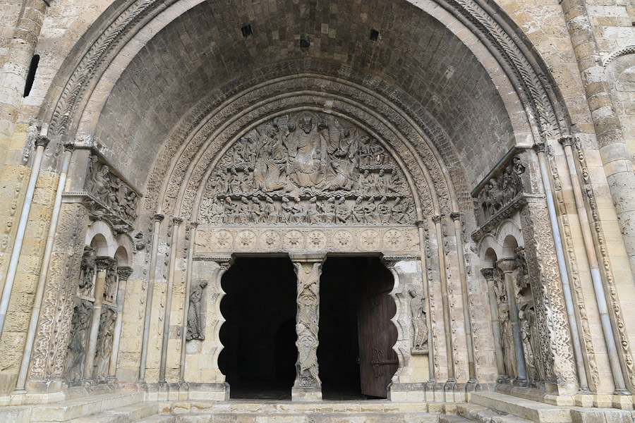 Tympan de l'abbatiale Saint-Pierre de Moissac