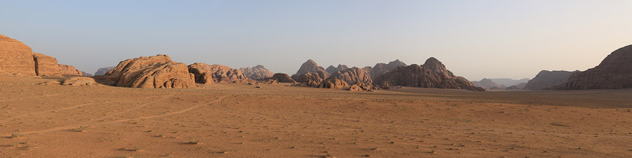 Seul au monde dans le Wadi Rum ?