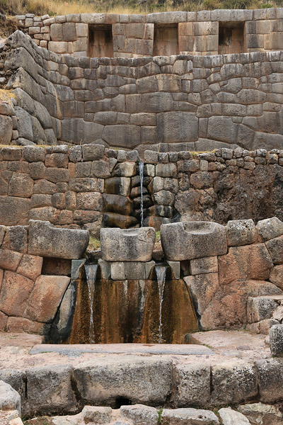 Fontaine  Tambo Machay