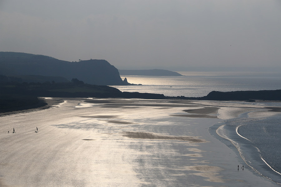 Contrejour sur la plage de l'Aber