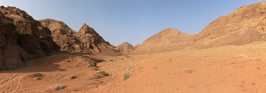 Vue sur le djebel Umm Adaami depuis notre campement