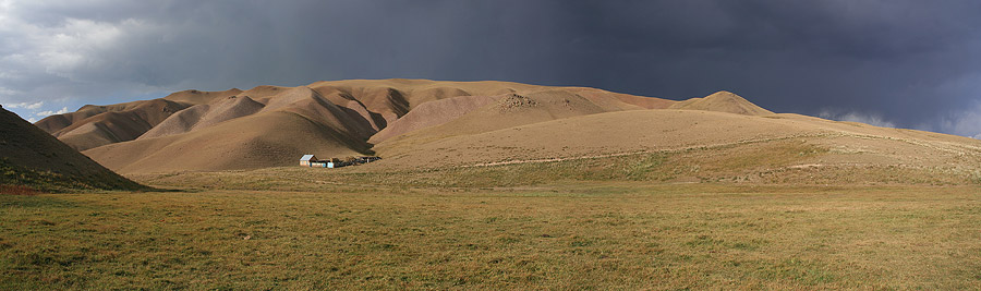 Ciel d'orage sur le massif de Kilemche
