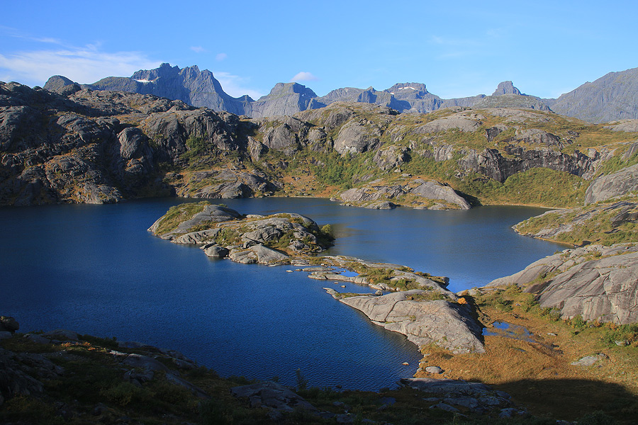 Straumoyvatnet sur fond de Stjerntinden (924 m)