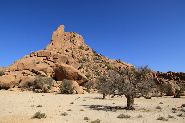 Tafraoute dans l'Anti-Atlas